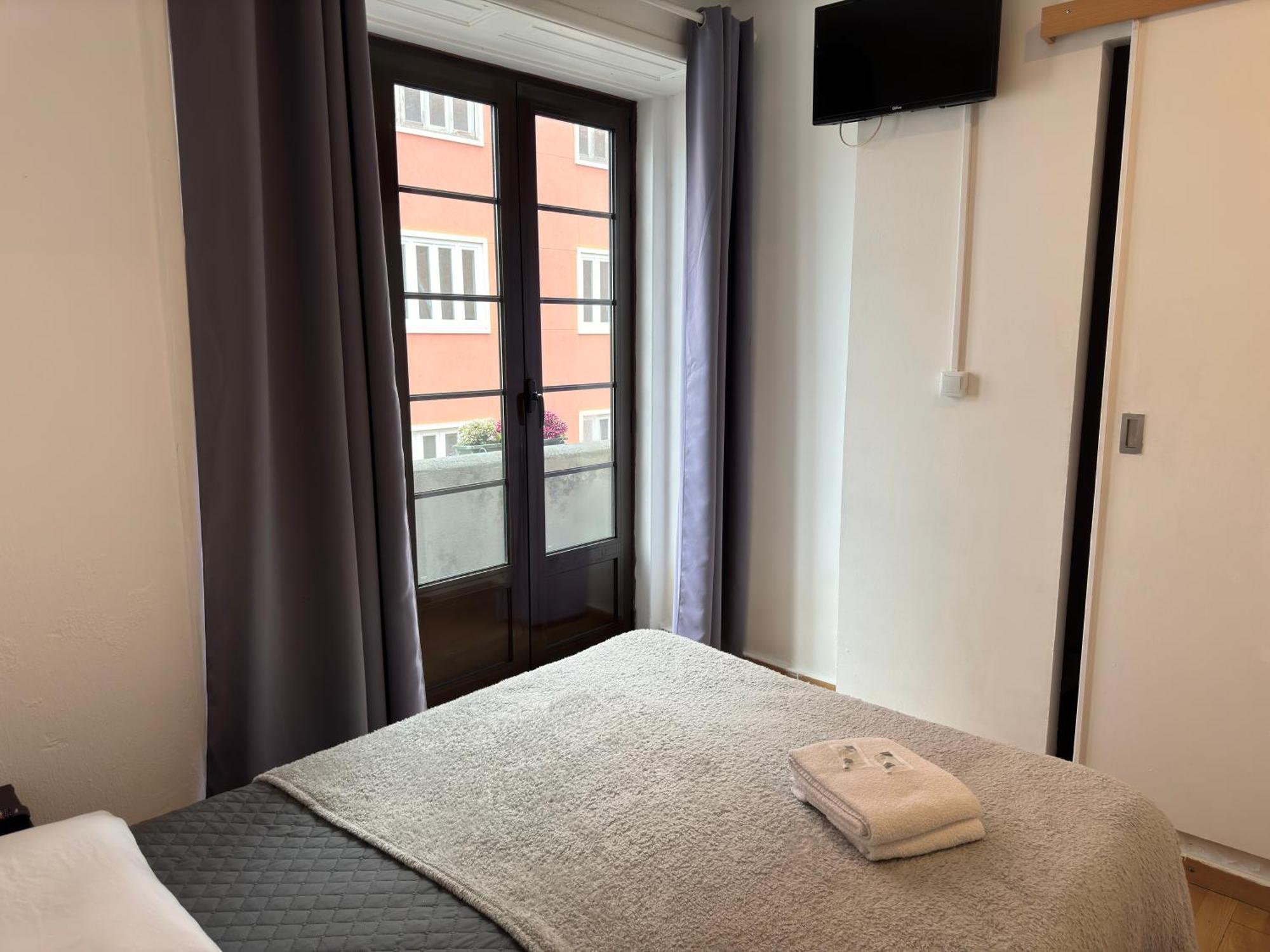 Peters Guesthouse Aveiro Buitenkant foto